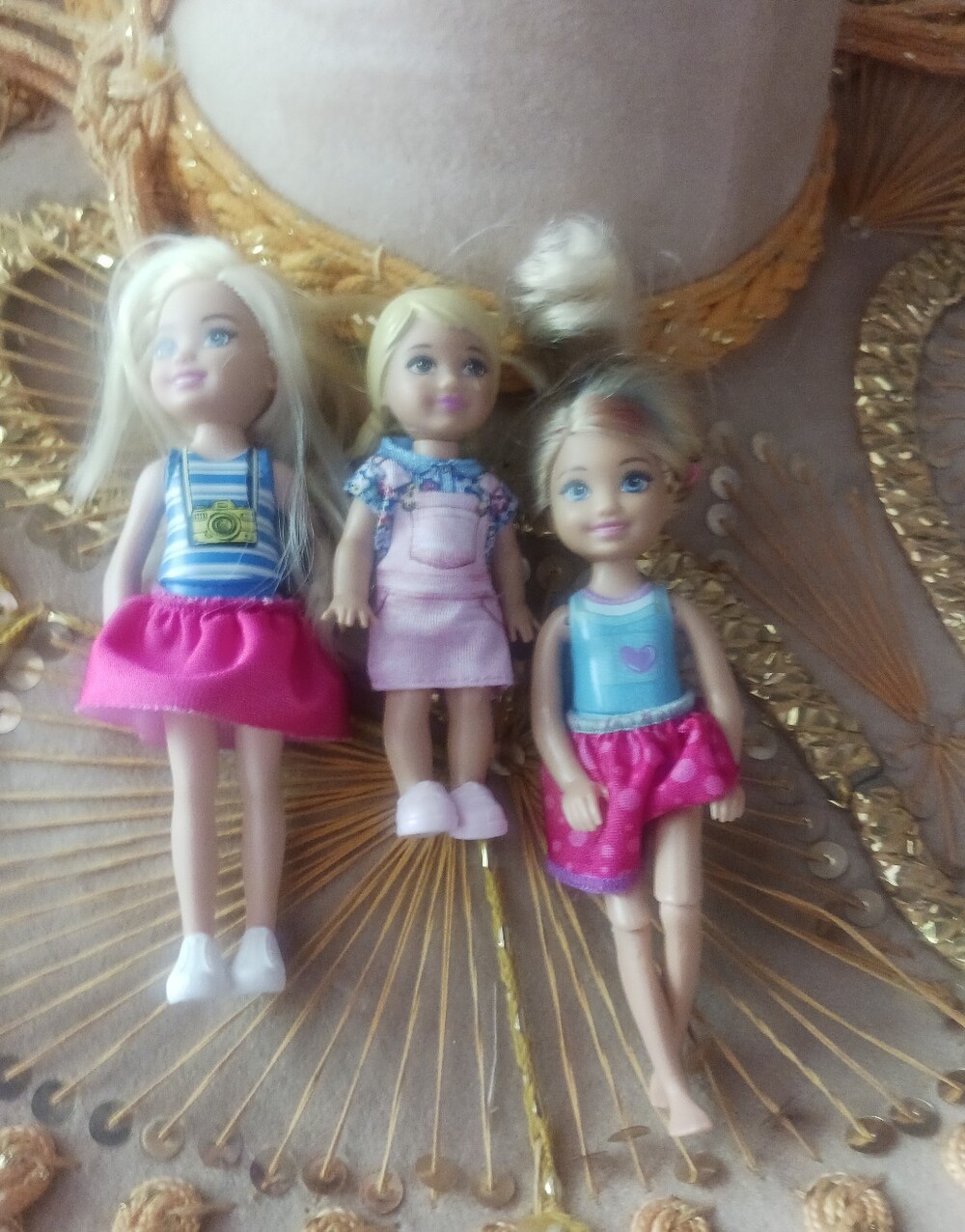 Chelsea Girls Barbie Lot  of 3 Blonds